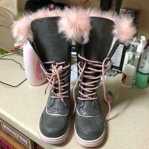 Youth girl justice boots super cute won’t last